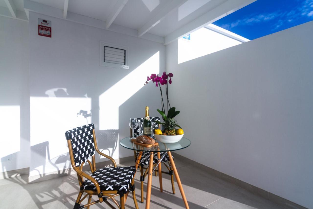 Rooms & Suites Princesa Leticia Puerto del Carmen  Exteriör bild