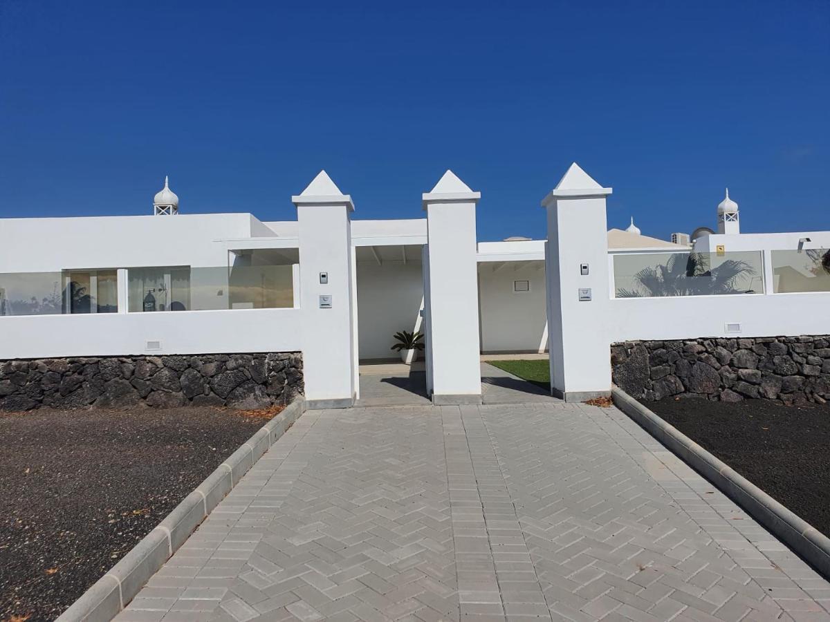 Rooms & Suites Princesa Leticia Puerto del Carmen  Exteriör bild